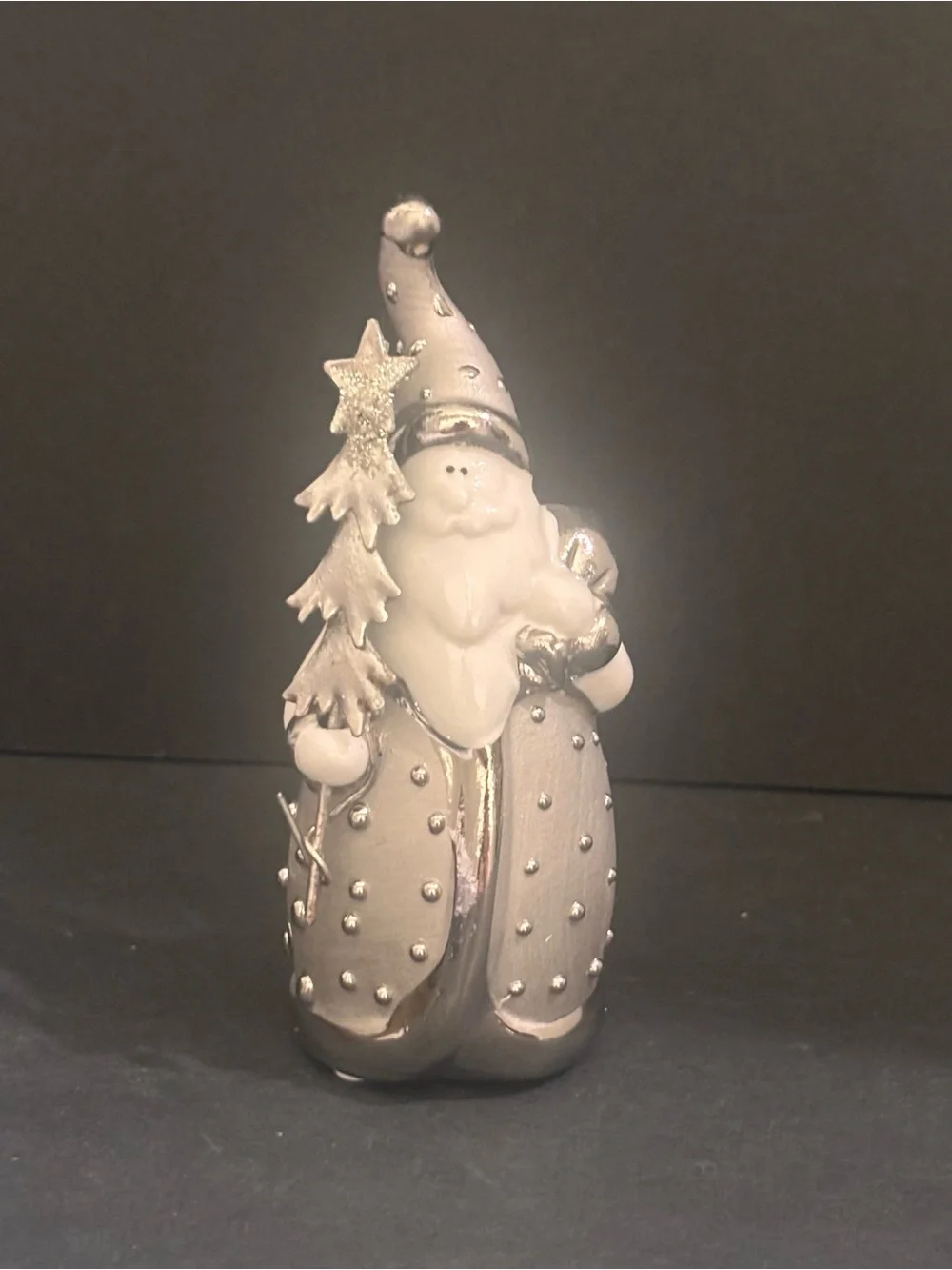 Vintage Pier 1 Santa Pere Noel Ceramic Figurine Original Box Silver White